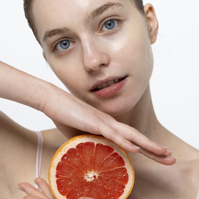 Suero antioxidante tratamiento salud rejuvenecimiento vitaminas vitalidad energía - Santiago de Cali Valle del Cauca Colombia - Clínica de la Belleza- Dra. Eunice Hernández Ramos 1